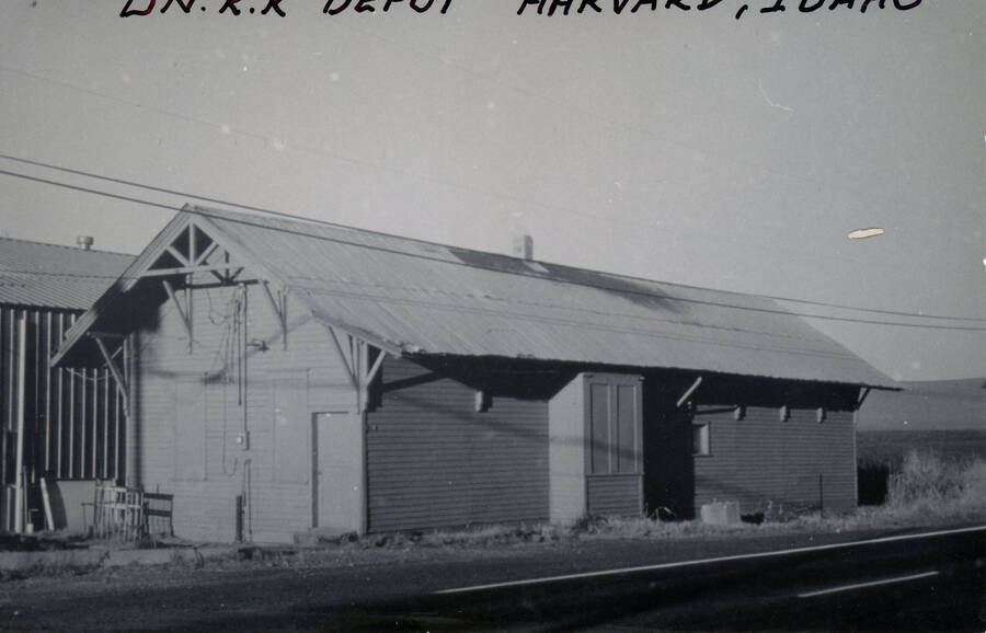 Postcard of the Harvard Depot.