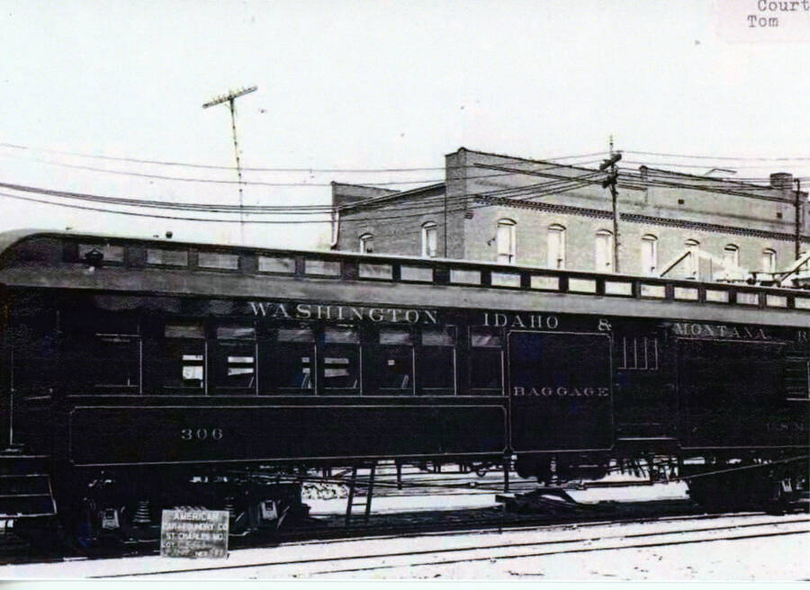 Photograph of WI&M Railway Passenger car #306.