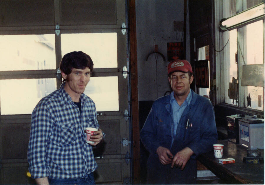 Photograph of Dennis Woolverton and John Leinhard at the Potlatch Mill.