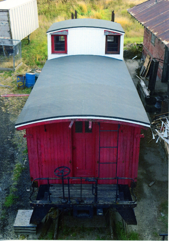 Photograph of the restored roof of the Caboose X-5.