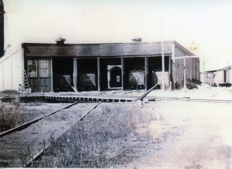 Photograph of the WI&M Roundhouse at the Potlatch Mill.