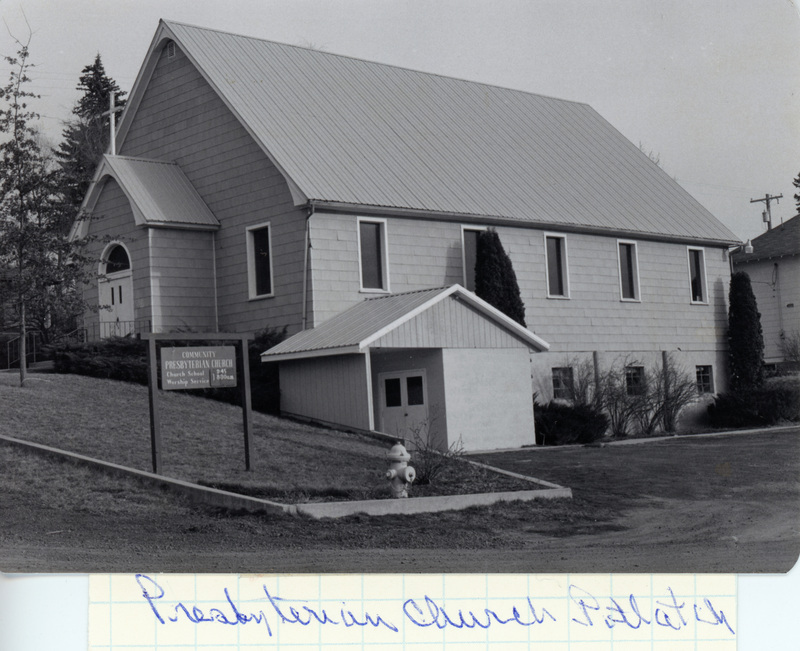 Photograph of the Presbyterian Church.