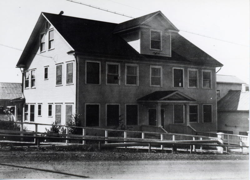 Photograph of the Administrative Office for Potlatch Lumber Company.