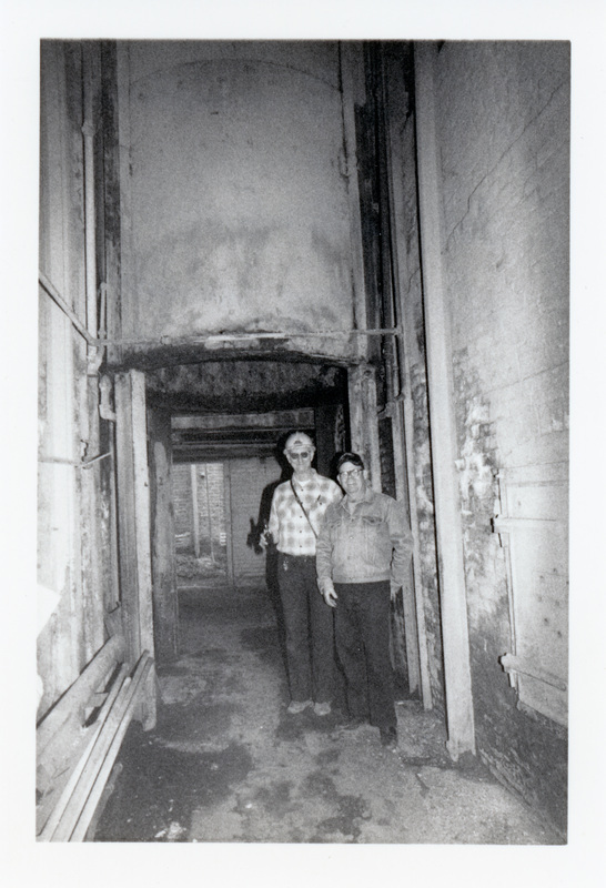 Photograph of Wayne Hemmelman and Bill Stephens.