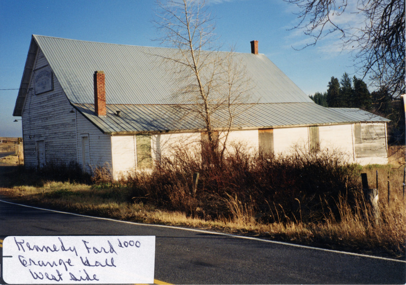 Photograph of the West side of the Kennedy Ford Grange Hall.
