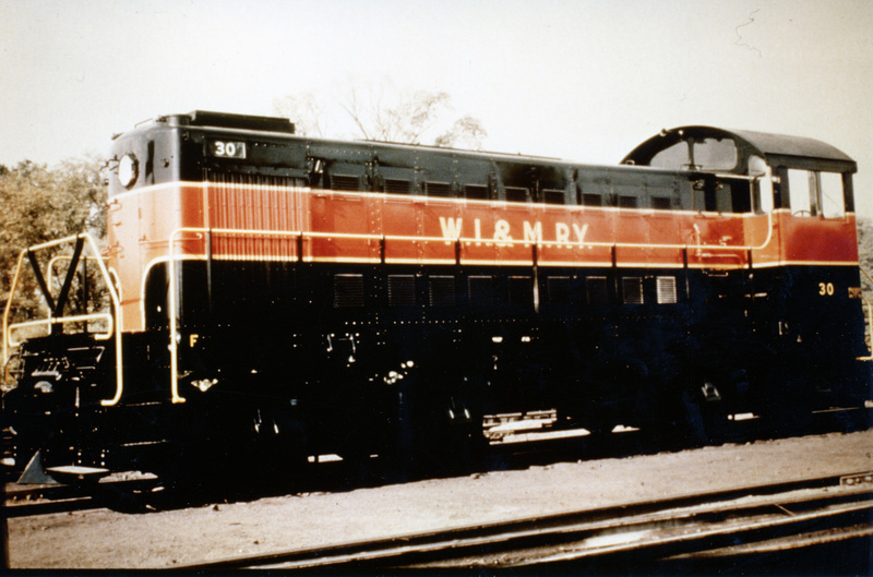 Photograph of the paint scheme of Locomotive #30.