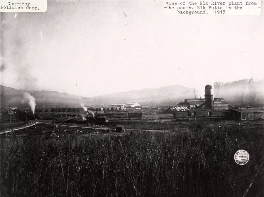 A photograph of a view of the Elk River plant from the south with Elk Butte in the background.