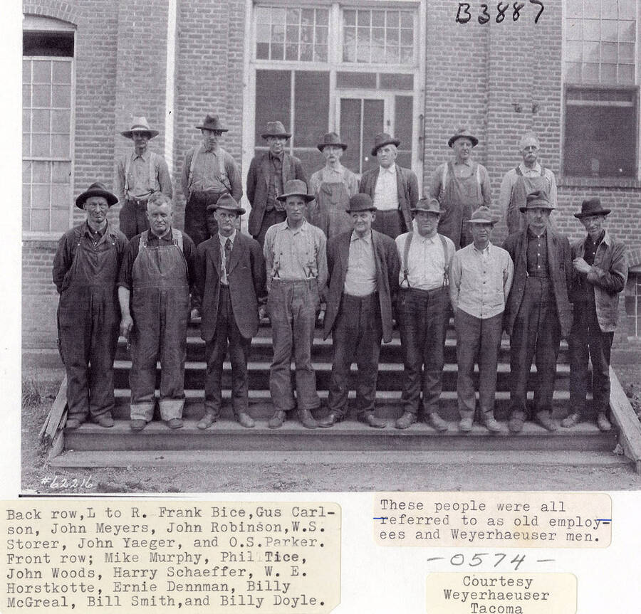 A photograph of the old employees and Weyerhaeuser men.
