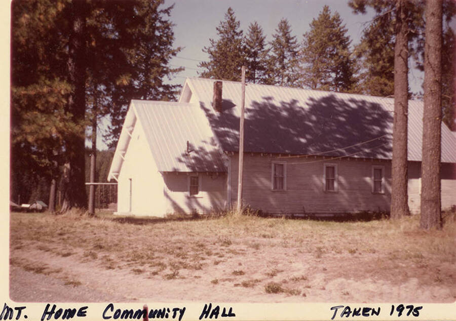 A photograph of the Mountain Home Community Hall during a sunny day.