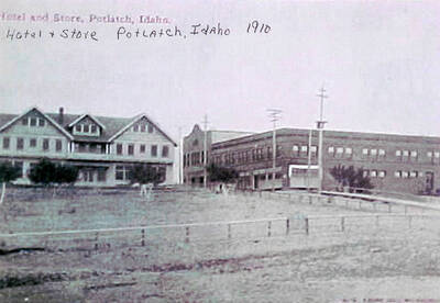 View of the hotel and a store in Potlatch, Idaho.