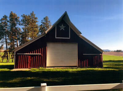 W.M. Boller Barn built in 1918.