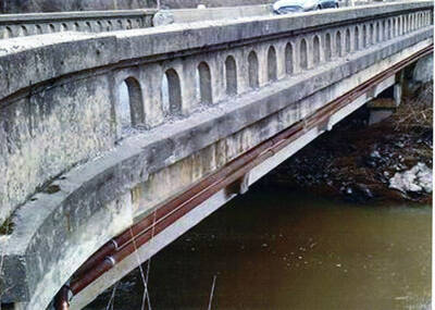 Photograph of the Deep Creek bridge prior to replacement at Highway 95.