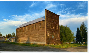 Photograph of the exterior of the Opera House in Bovill.