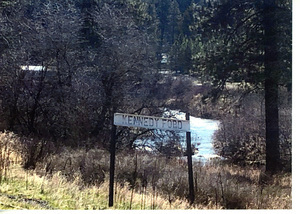 Photograph of the station sign on the WI&M Railway at Kennedy Ford station.