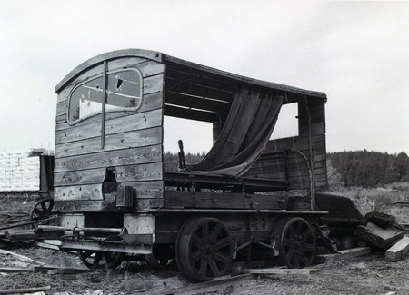 Photograph of a Wi&M cart. Ed Austin Photos.