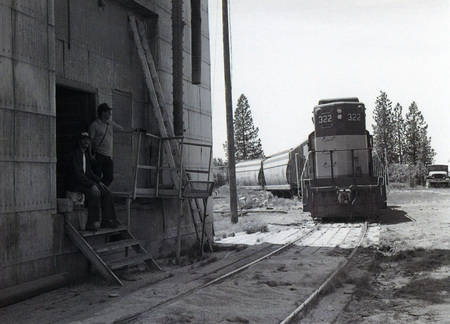 Photograph of the WI&M switching at Deary. Ed Austin Photos.