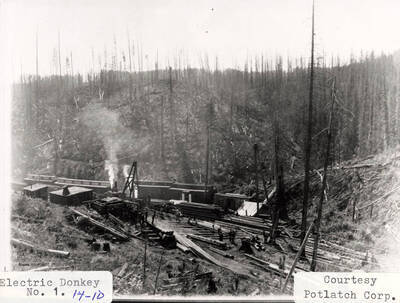 A photograph of Electric Donkey No. 1 in operation.