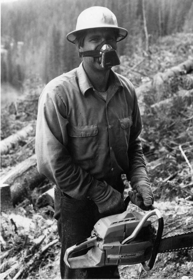 Murl Sines, a logger based at Bovill, Idaho, was one of many employees who wore face masks for weeks or months, to reduce ash inhalation.