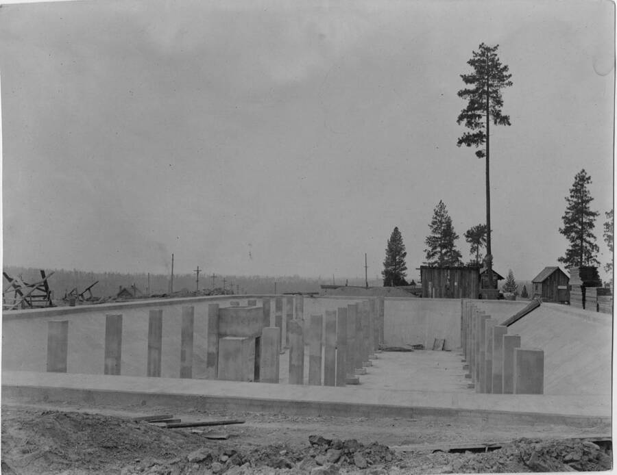 The construction of the reservoir at mill in Potlatch, Idaho.