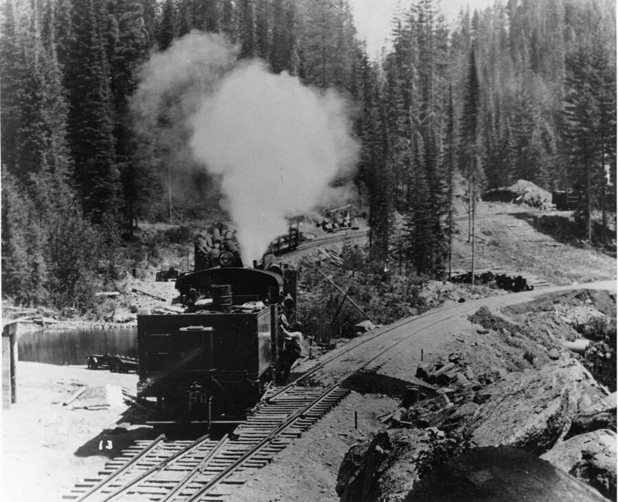 Switch from Main N.P. (Northern Pacific) line to Camps 4 & 5 spurs.