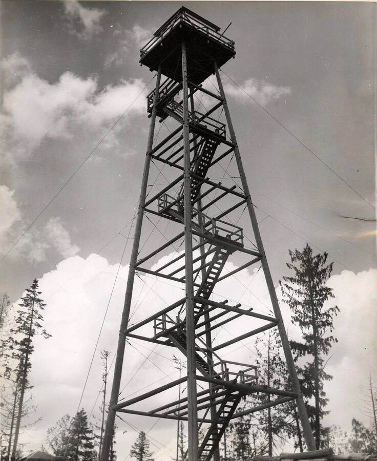 Billings Point lookout tower - well known vantage spot overlooking the Clearwater tree farm of Potlatch Forests, Inc. This is an important eye for the Clearwater Timber Protective Association, first such organization formed in the U.S. and since copied elsewhere about the world. The association, a cooperative effort of forest owners to protect their lands against fire, was formed in 1906... has one of the best, if not the best, fire record in the U.S.