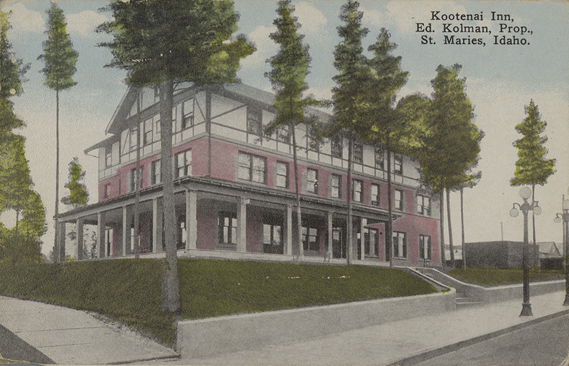 Postcard of the Kootenai Inn, in St. Maries, Idaho.