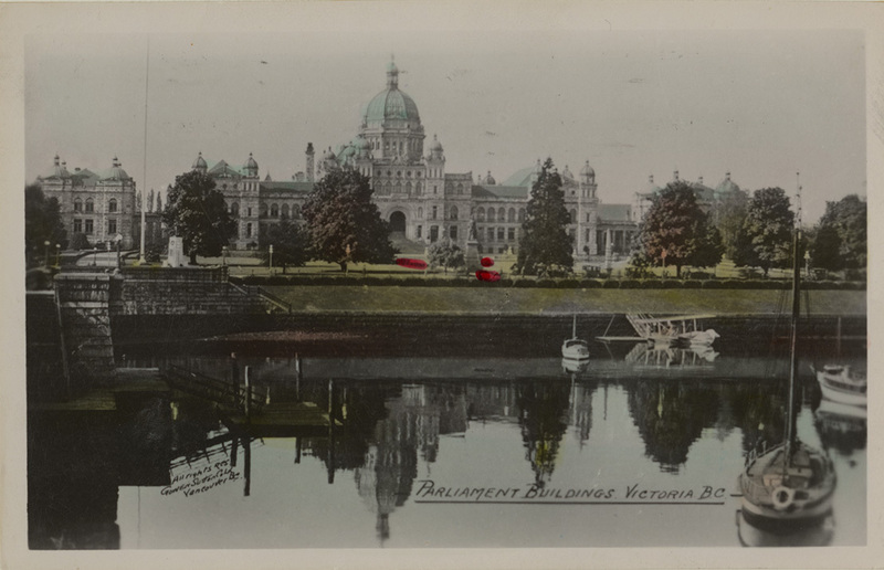 Postcard of Parliament buildings in Victoria, British Columbia, Canada.