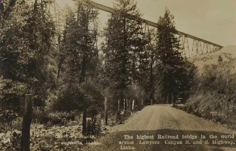 Postcard of the Camas Prairie Railroad Bridge over Lawyer's Canyon near Culdesac, Idaho. | Highest railroad bridge in the world across Lawyers Canyon, N. and S. Highway, Idaho.