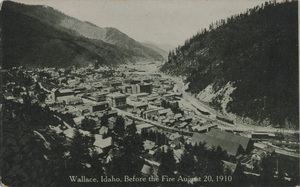 Postcard of Wallace, Idaho before the August 20, 1910 fire.