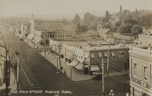 Postcard of main street Moscow, Idaho.