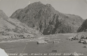 Postcard of the Snake River at the mouth of the Imnaha River.