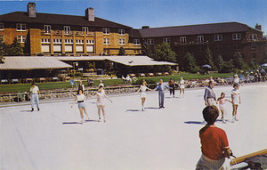 Postcard of an open-air ice rink at the Sun Valley Resort in Sun Valley, Idaho. | The open-air Olympic size ice rink at Sun Valley.