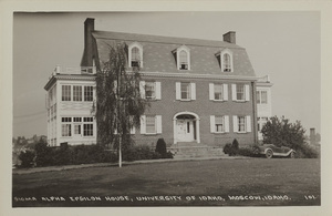 Postcard of the Sigma Alpha Epsilon house on the University of Idaho campus in Moscow, Idaho.