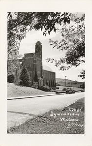 Postcard of the Memorial Gymnasium on the University of Idaho campus in Moscow, Idaho.