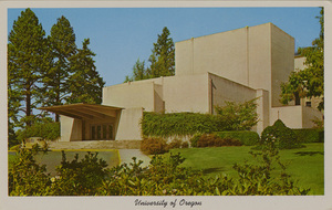 Postcard of the theater building on the University of Oregon campus. | University of Oregon. The modern University theater building located on the University of Oregon campus, Eugene, Oregon.