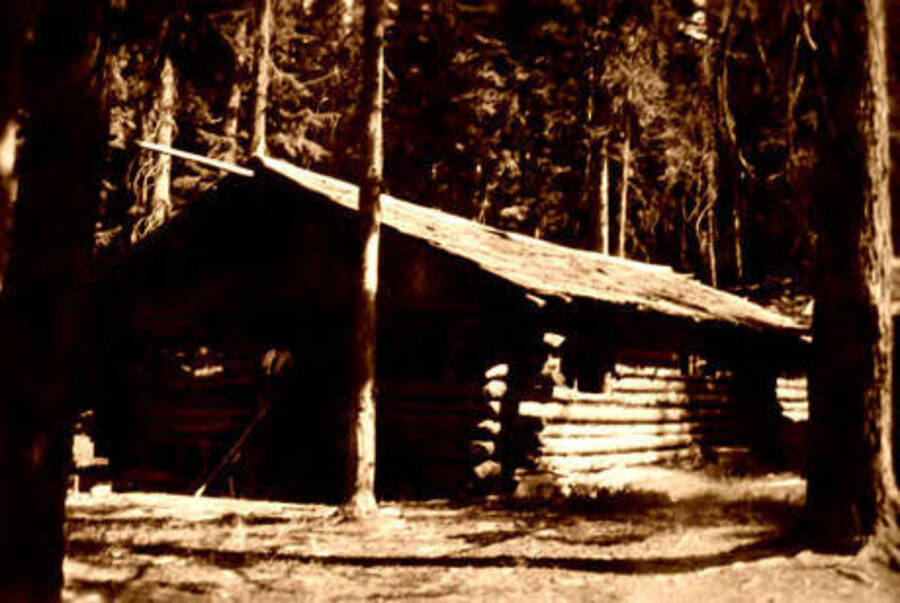Exterior view of Nell Shipman's cabin. Donated by Harriet (Klein) Allen via Priest Lake Museum.
