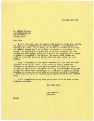 Several documents arranging the donation of Robinson's private papers to University of Idaho library, including a detailed list of the materials donated and an agreement made not to open the sealed boxes for 25 years.
