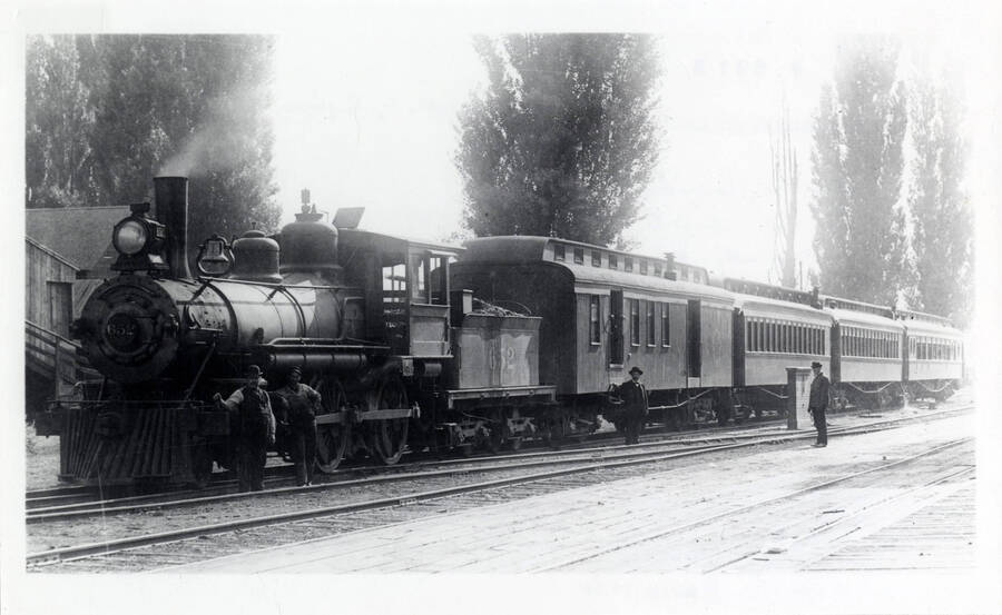 A photograph of Train Engine no. 652, sold at Big Folk and International Railroad.