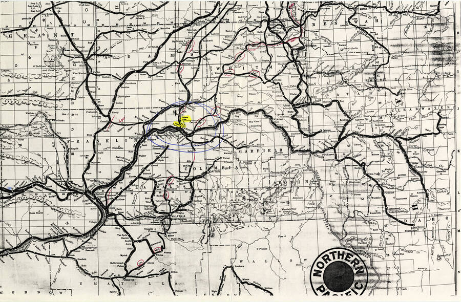 A copy of a Northern Pacific Railroad map. The confluence of the Snake and Palouse Rivers, near the Riparia junction, is circled.
