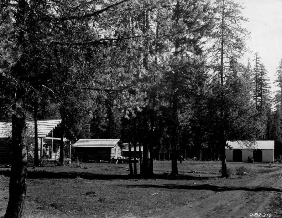 Powell Ranger Station, Swan, K. D., 1933