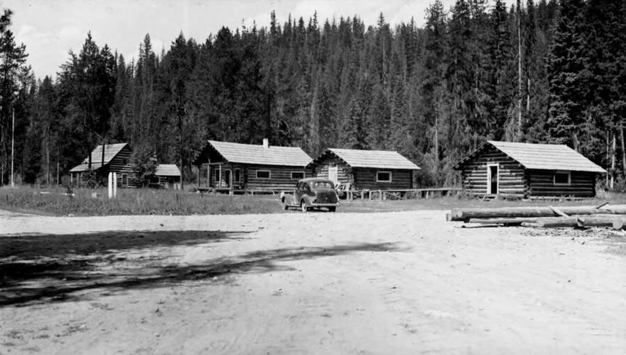Powell Ranger Station: L-R Cookhouse, Bunkhouse, Warehouse, Photographer Unknown, 1936