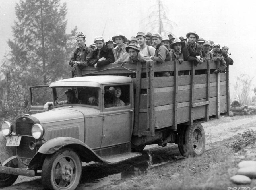 Truck load of Elister Rust Boys leaving Pete King Ranger Station for the Lochsa fire front, Selway National Forest, Swan, K.D., 1934-08-01