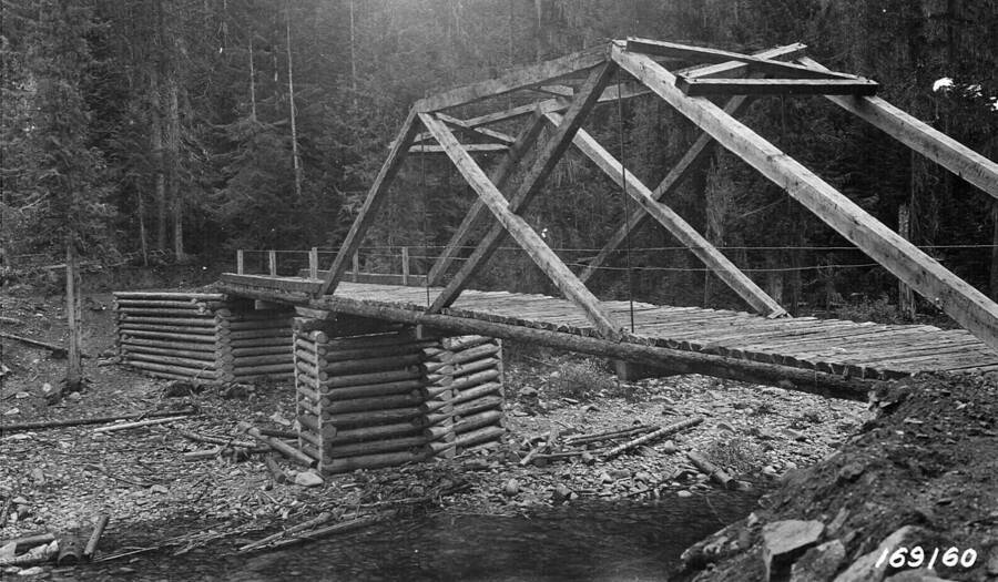 Pack bridge over White Sand Creek, Selway National Forest, Beatty, D. L., 1922