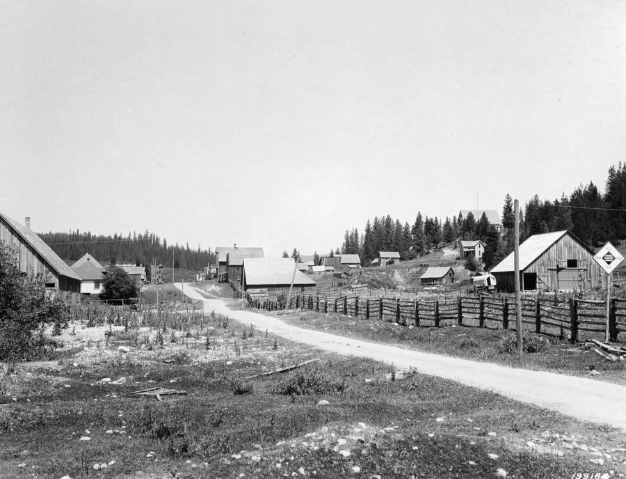Lands-Towns & Cities, Pierce City, Id Looking North, Swan, K. D., 1925