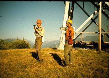 Bud Moore and Dave Aldrich, Bad Luck Lookout, 1973. Photo by Bob Mutch