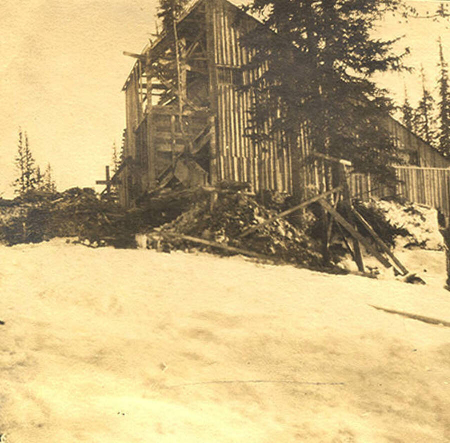 Construction of a mill during winter near Thunder Mountain.