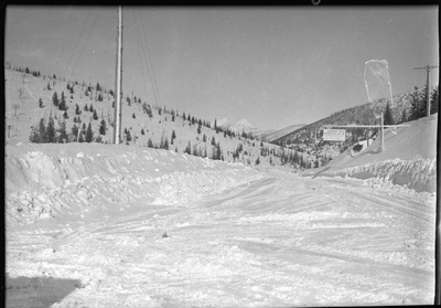 Snowy road at Lookout Pass