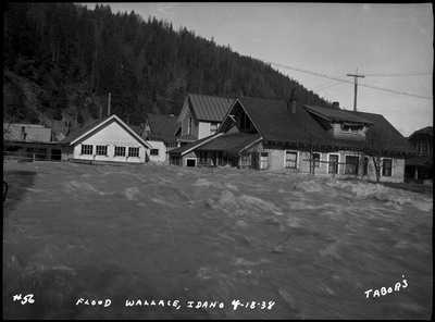 Water near buildings during Wallace flood [1]