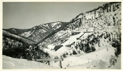 Moonlight picture of Jack Waite mill, according to previous description.