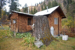 This cabin was inhabited by Arlow Lewis who was hired by the University of Idaho as a caretaker in 1970. The cabin is now used by Idaho Fish and Game employees who operate the rotary screw trap in Big Creek.